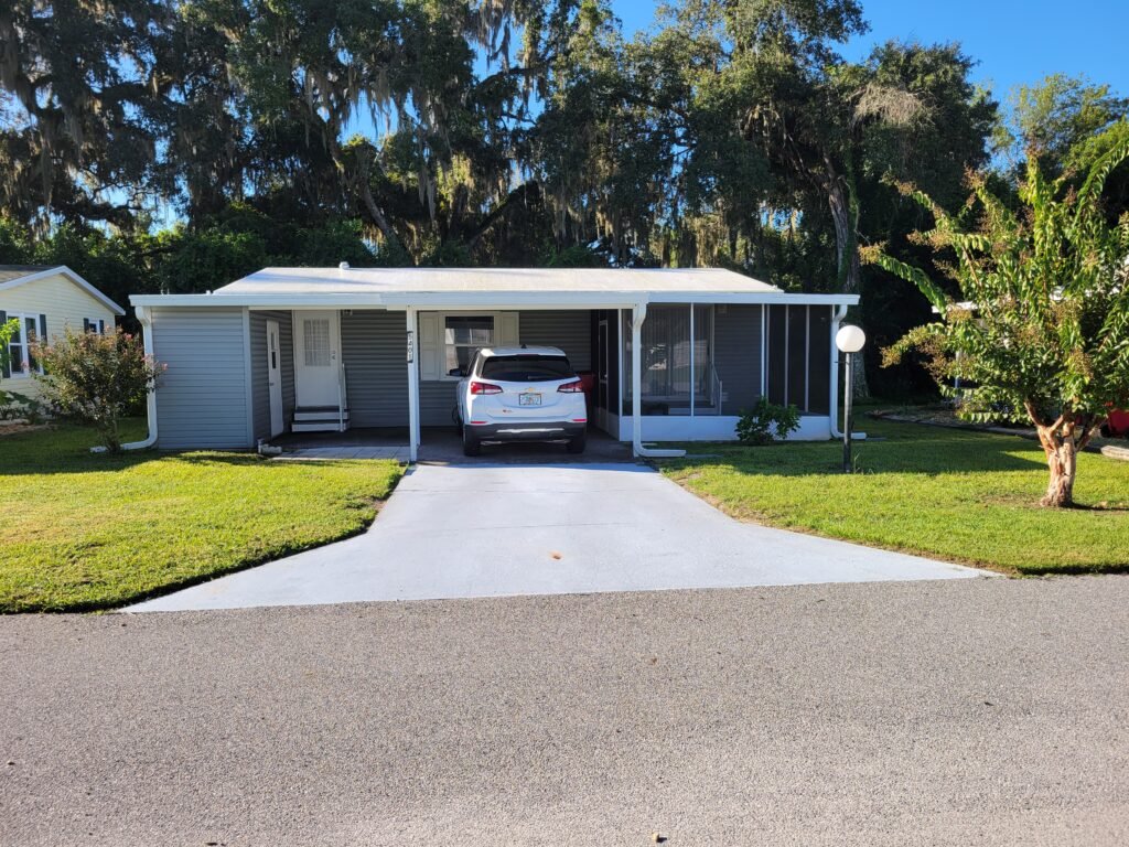 5401 S. Stoneridge Dr. – main photo